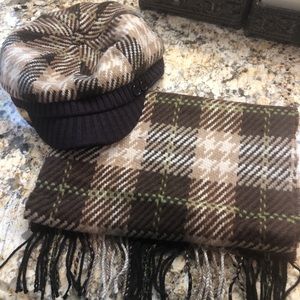 Matching Scarf & Newsboy Cap Set